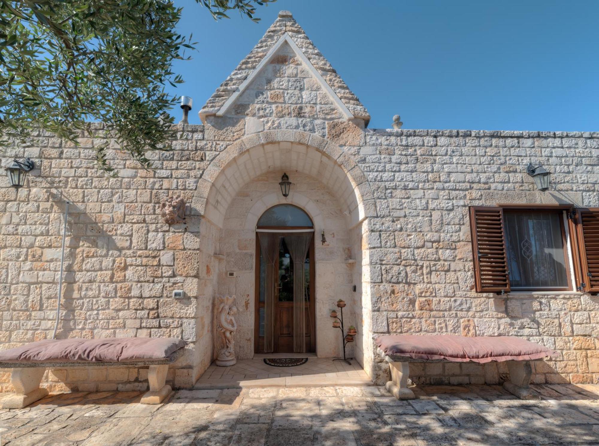 Trullo Paan By Typney Villa Ostuni Exterior photo